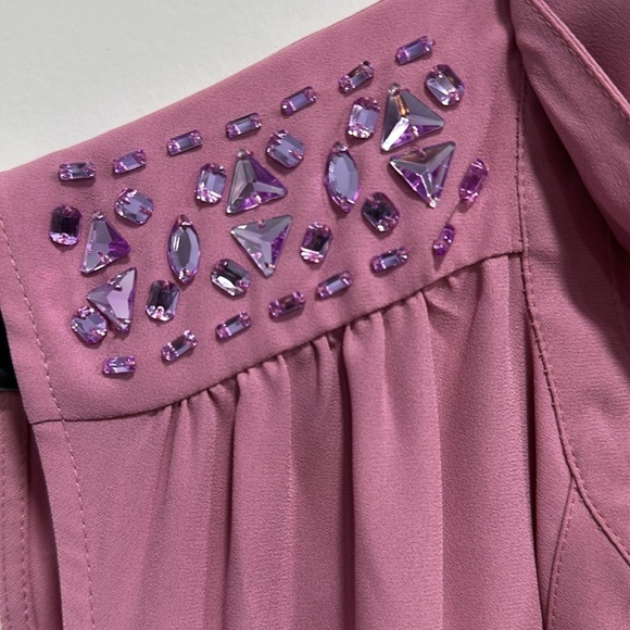 Candie’s Pink Button Down Cold Shoulder Blouse With Purple Jewels - Size Large - Picture 7 of 11